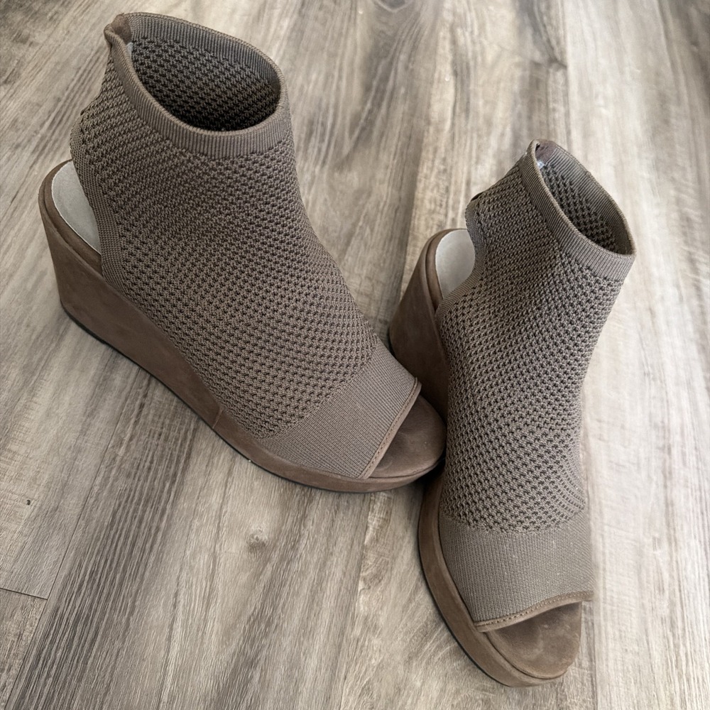 Eileen Fisher Knit Peep Toe Wedge Booties Shoes Taupe Brown Women Size 8